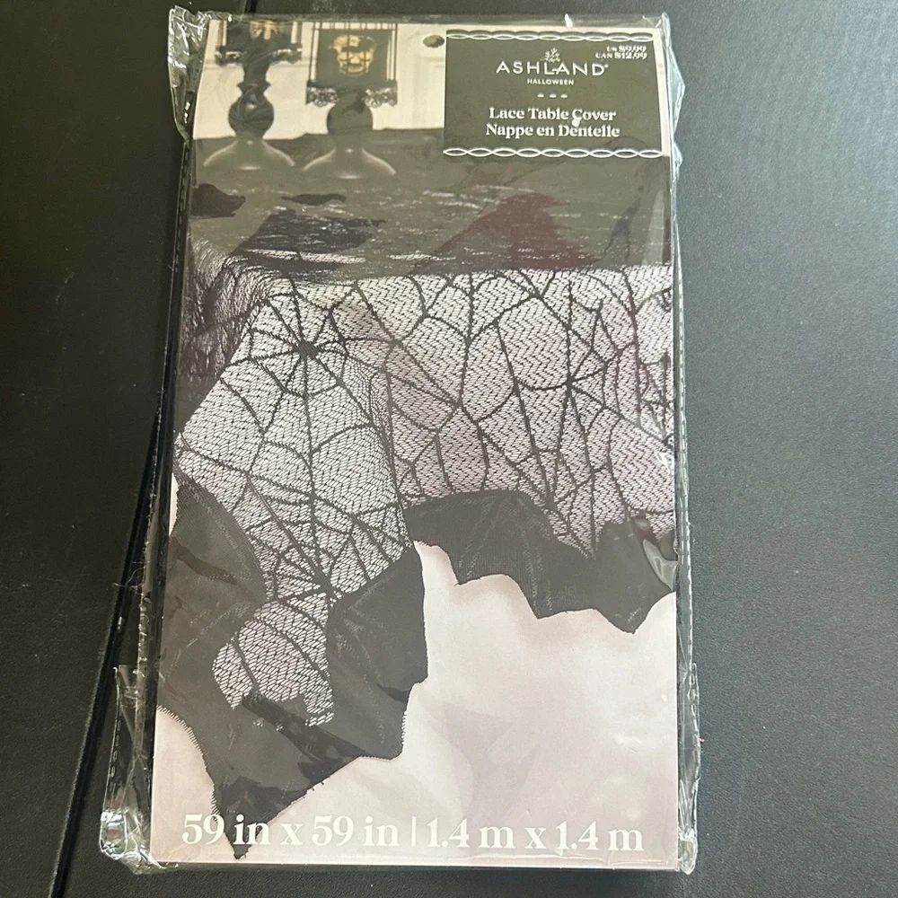 Ashland Halloween lace table cover 59” x 59”